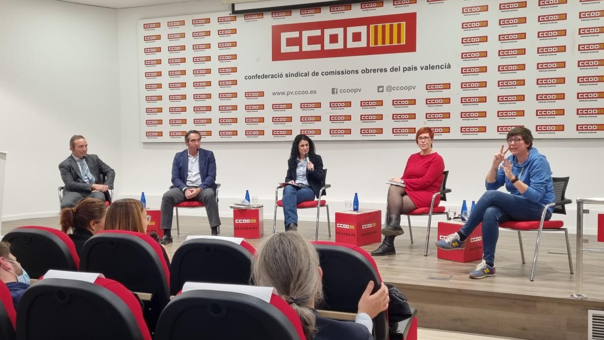 Toni Woodward, Rubén Ibáñez, Ana García, Àgueda Micó i Pilar Lima.