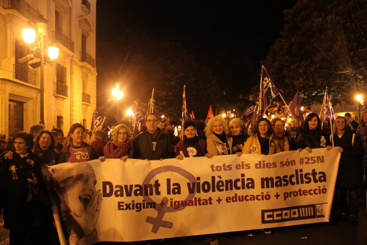 Pancarta de CCOO PV a la manifestació de València