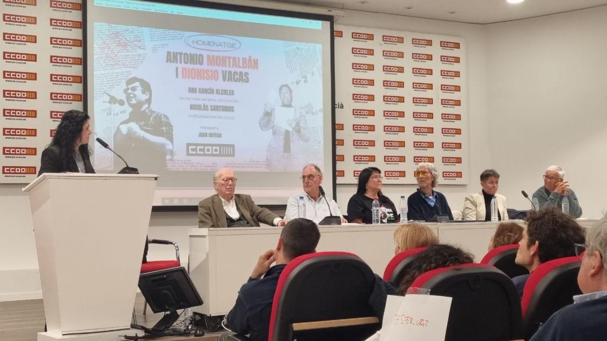 Ana García se dirige a los homenajeados