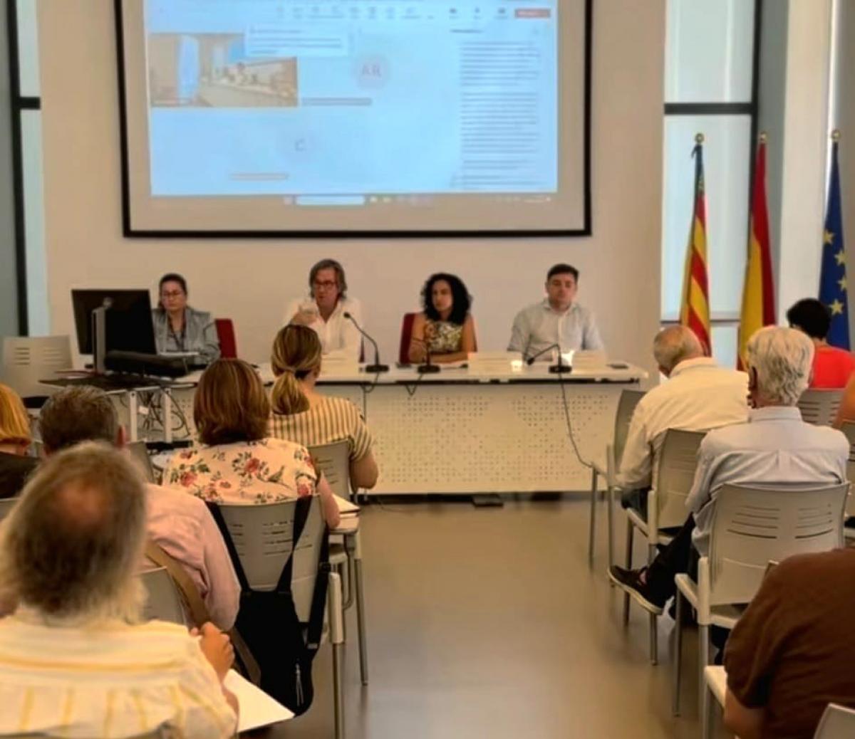Mesa de Accin Concertada de servicios sociales.