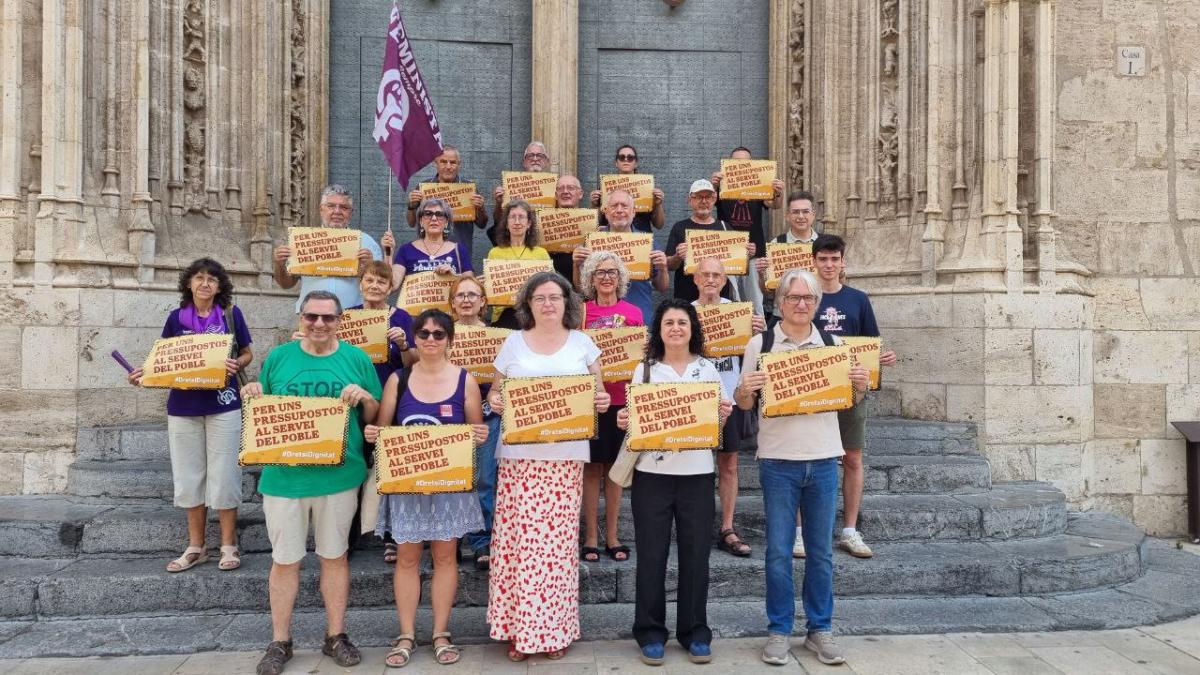 Entitats socials i sindicals criden a les concentracions del 17 de juliol.