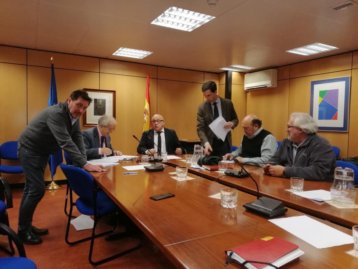 Acto de firma del preacuerdo en la sede de la Direccin General de Empleo