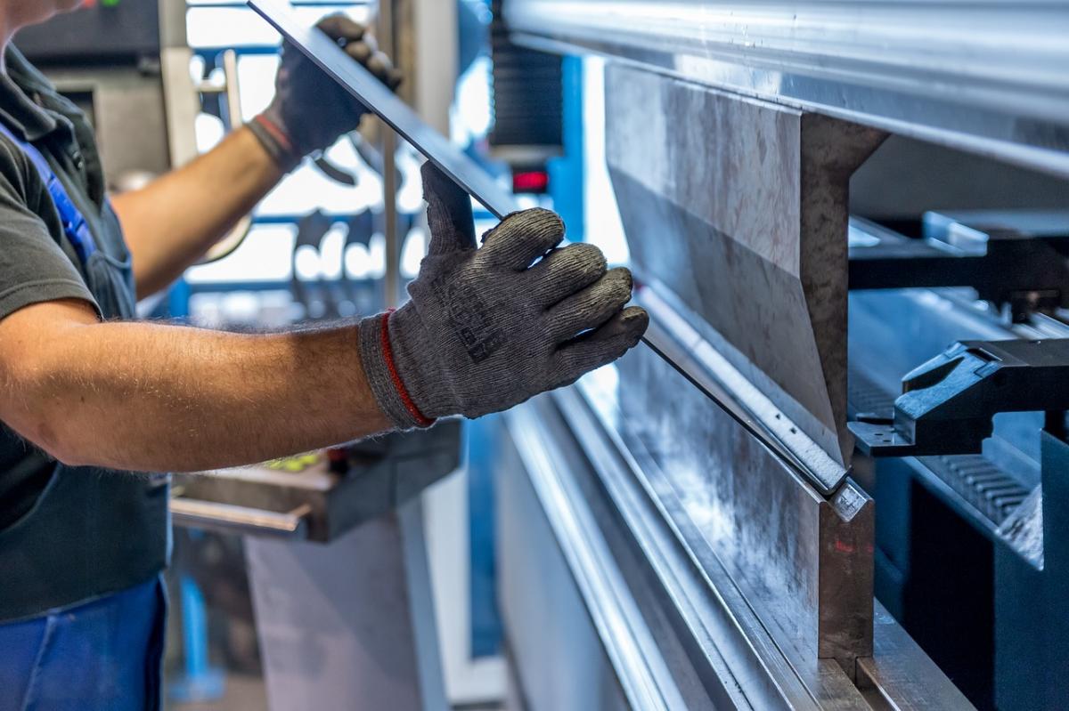 El empleo femenino repunt ms que el masculino