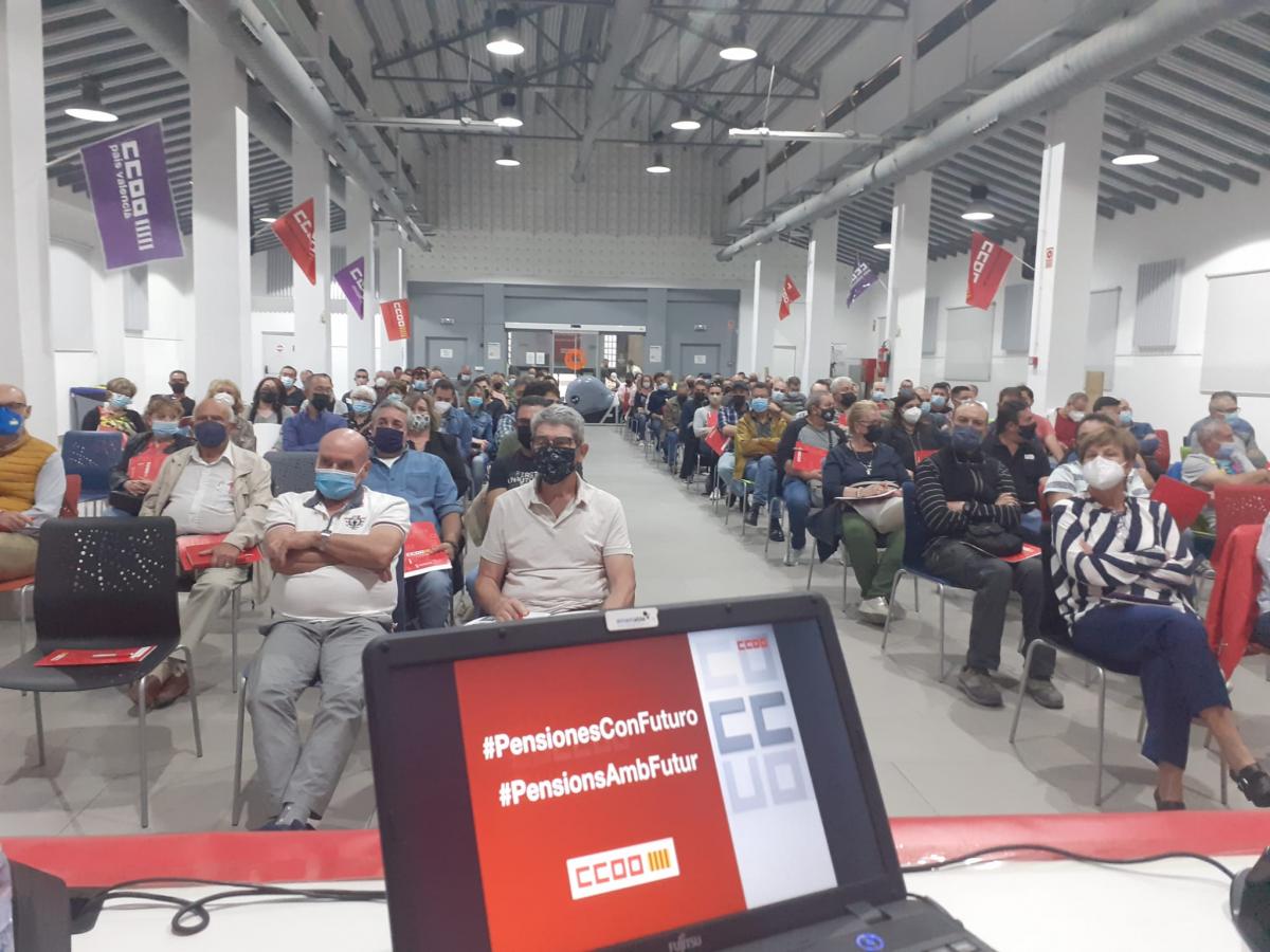 Assemblea a Alcoi.