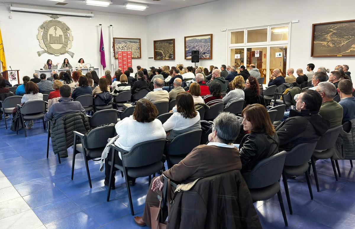 Assemblea 8M a Gandia