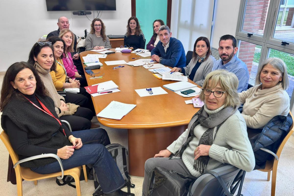 Imatge de la reunió entre Conselleria i els sindicats.