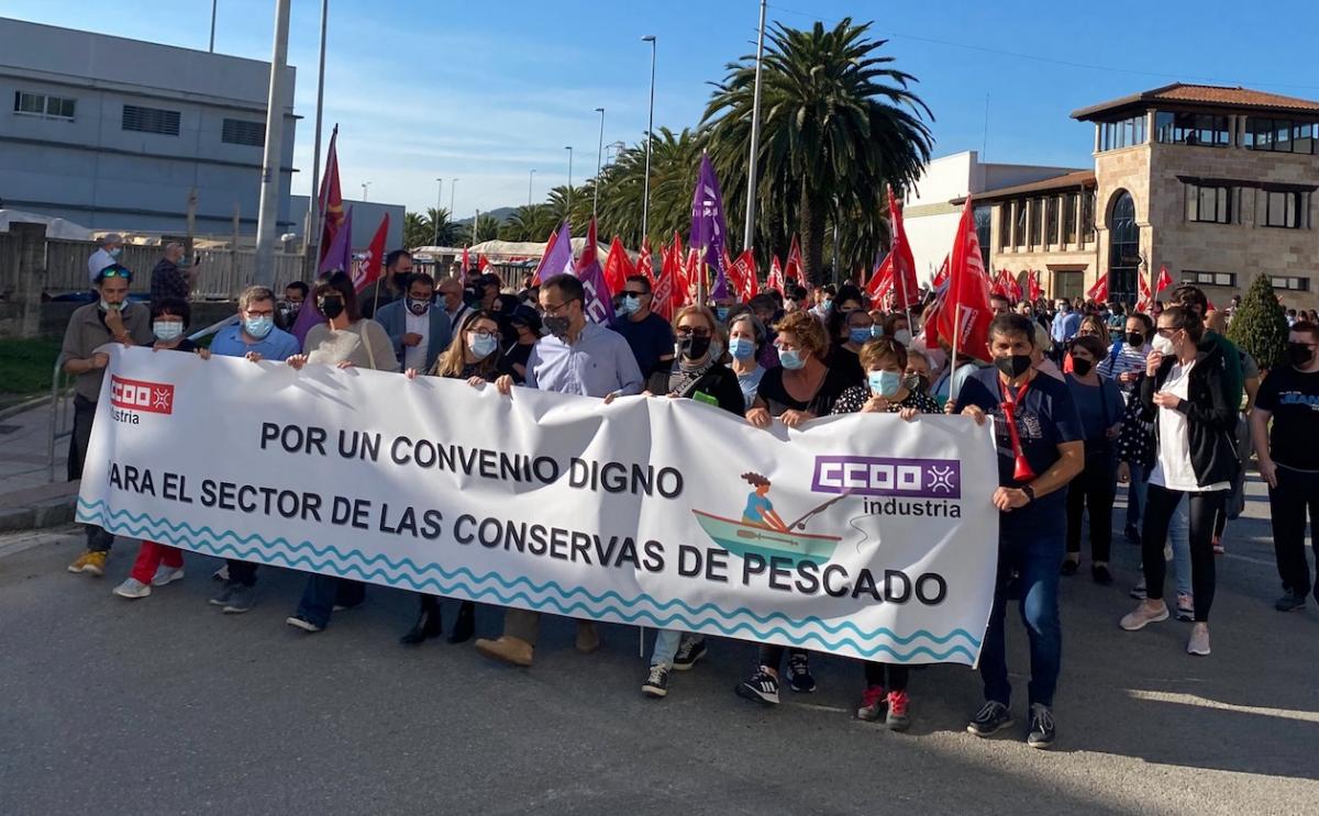 Reciente movilizacin de las trabajadoras del sector por las calles de Santoa