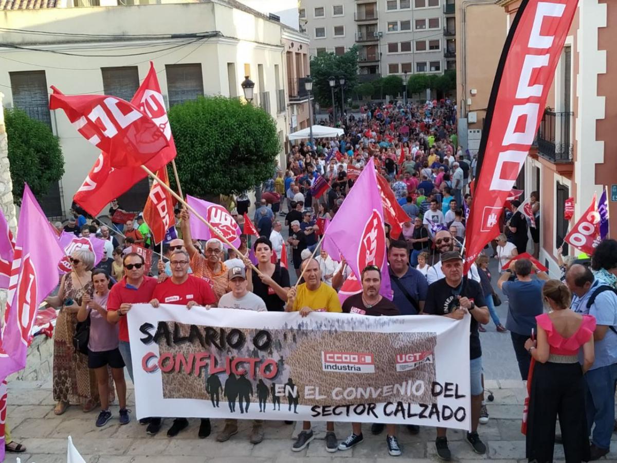 Concentracin trabajadores y trabajadoras del calzado