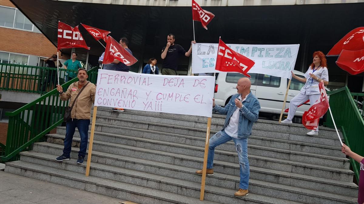 Los sindicatos mantienen la huelga en el servicio de limpieza del Hospital 12 de Octubre