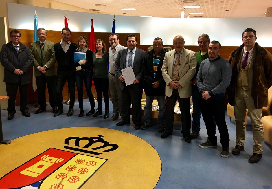 El Ayuntamiento de Arroyomolinos remunicipaliza el servicio de jardinera