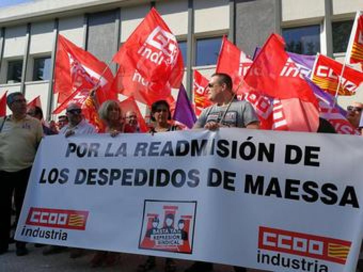 Concentracin en las puertas de Endesa de Zaragoza