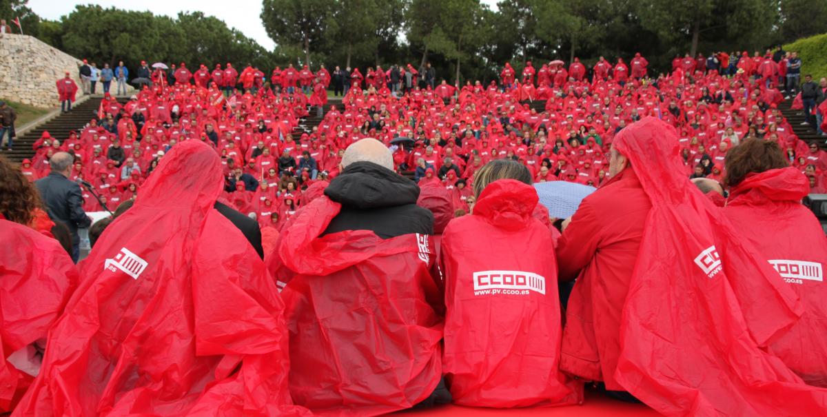 Multitudinria assemblea al Parc de Capalera de Valncia.