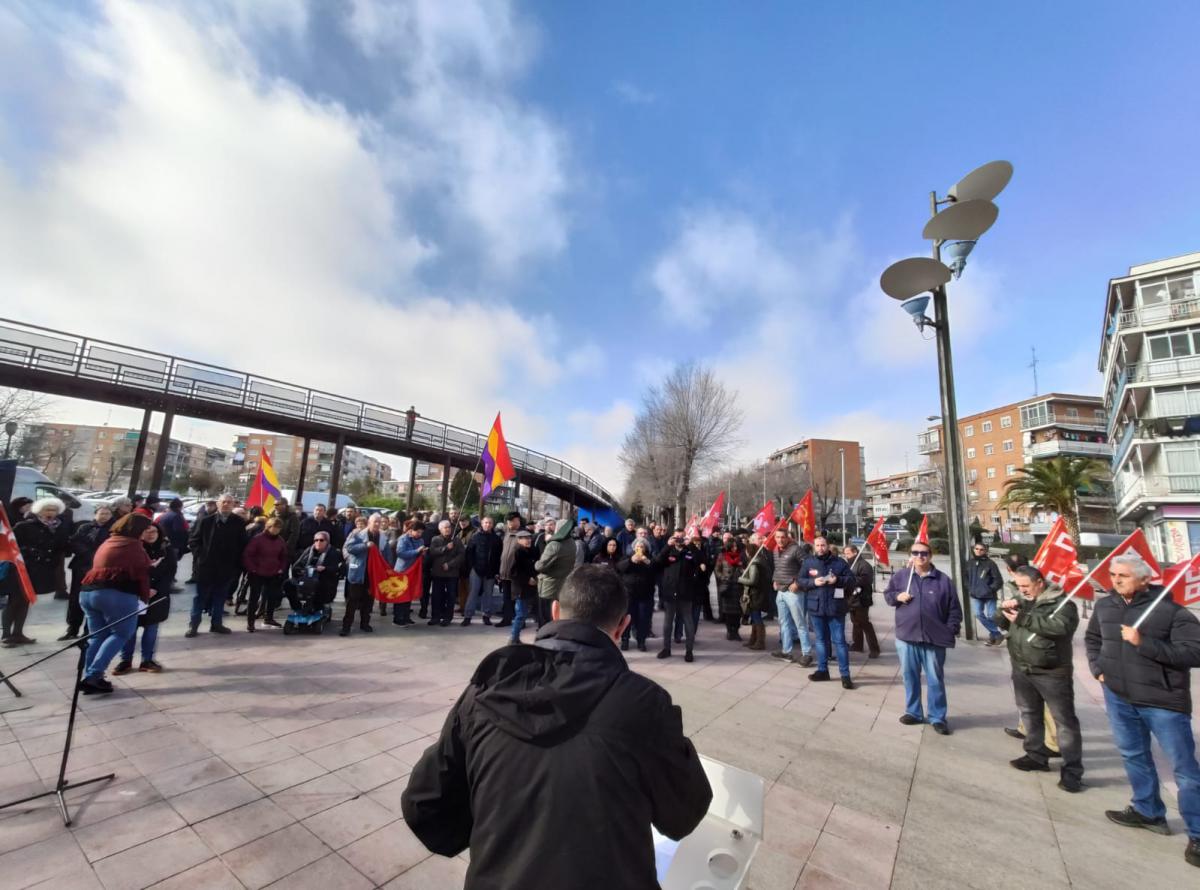 La plaza de Javier Sauquillo, en Coslada, acoge el 43 aniversario del atentado terrorista contra los abogados de Atocha
