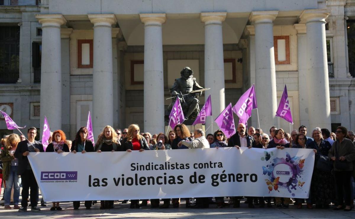 Concentracin de repulsa por el asesinato machista en Cuevas de Almanzora