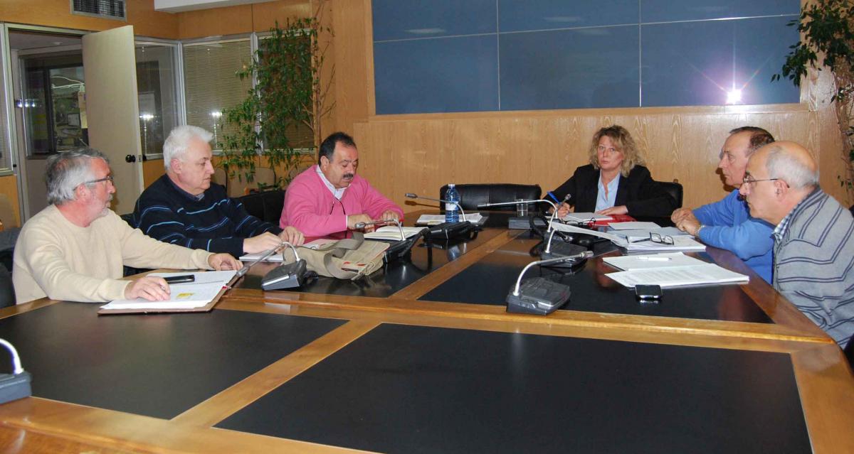 Delegaciones de CCOO y COAG durante la reunin de ayer