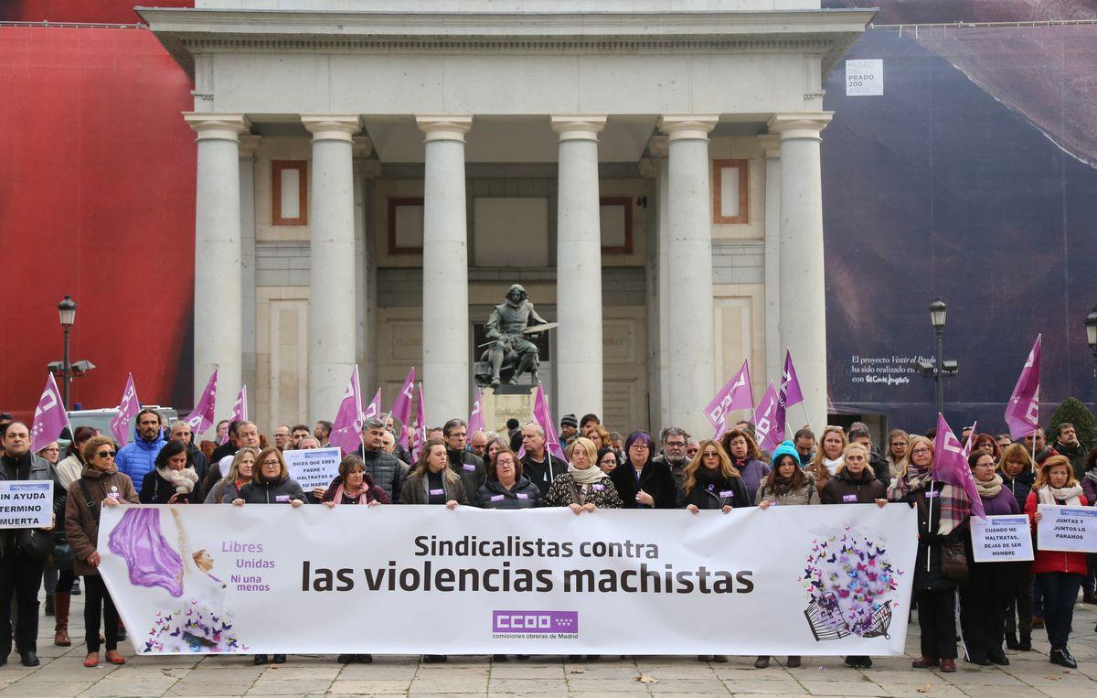 Concentracin contra los asesinatos de mujeres