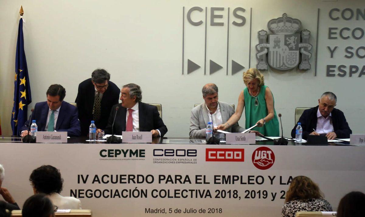 Firma del Acuerdo por el Empleo y la Negociacin Colectiva 2018-2020