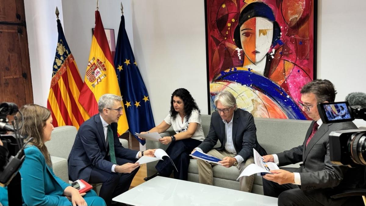 Encuentro entre el Ministerio de Hacienda y los agentes sociales y económicos valencianos
