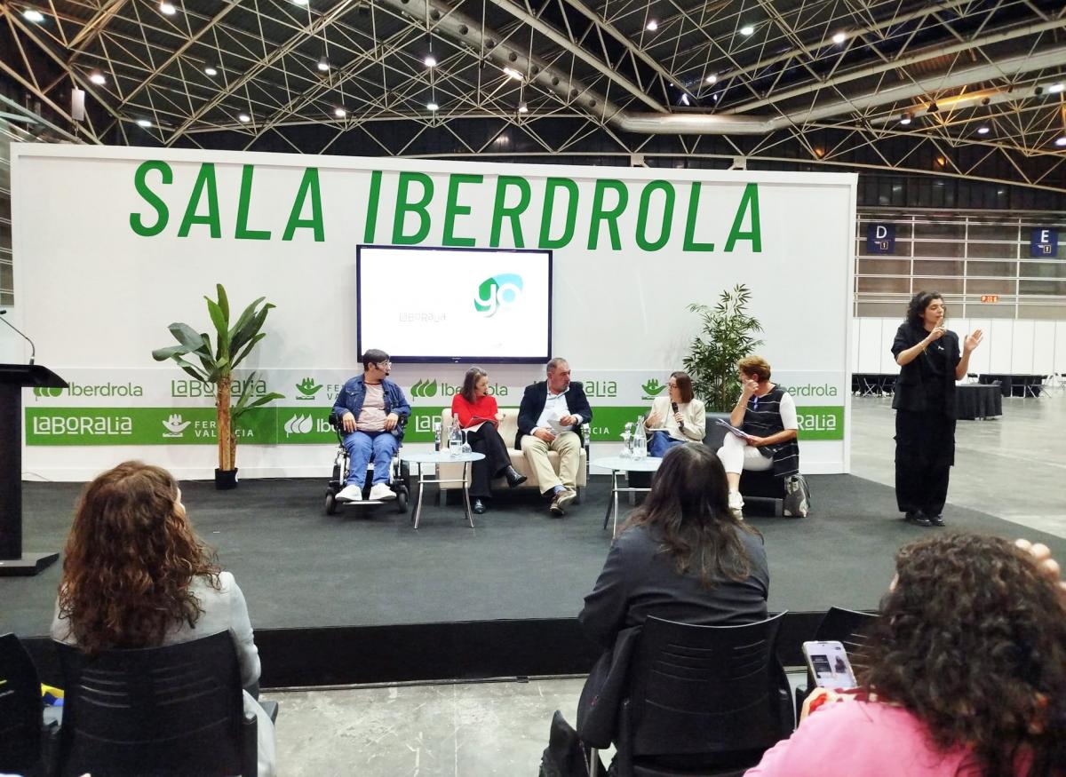 Intervención de Ana Belén Montero en la mesa redonda