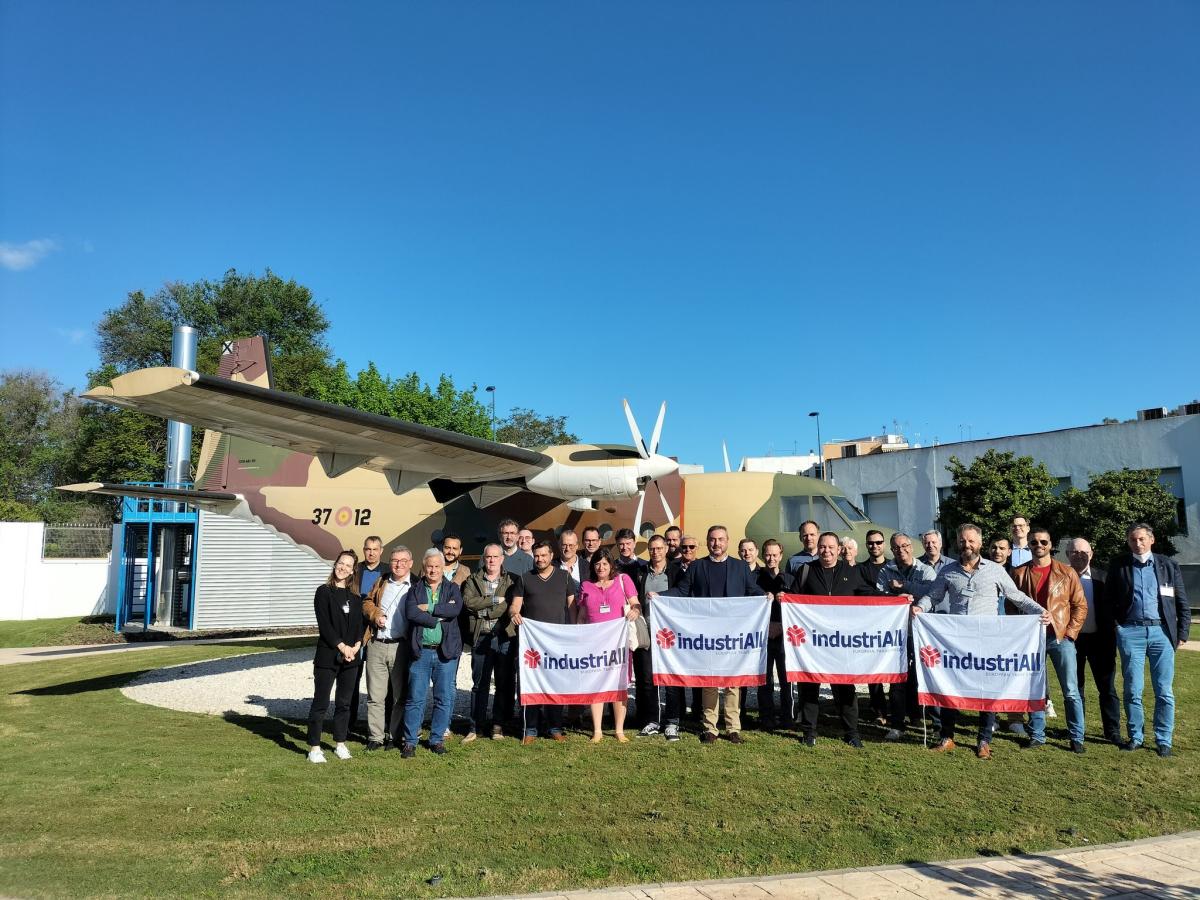 taller aeronutica Sevilla IndustriALL