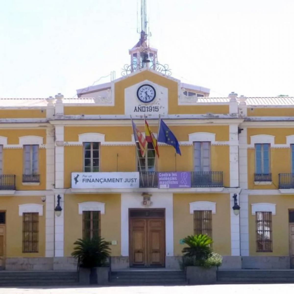 Façana Ajuntament de Burjassot