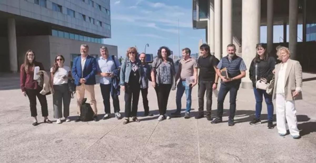 Representantes de la plantilla, en la constitucin de la mesa negociadora. Foto: Europa Press