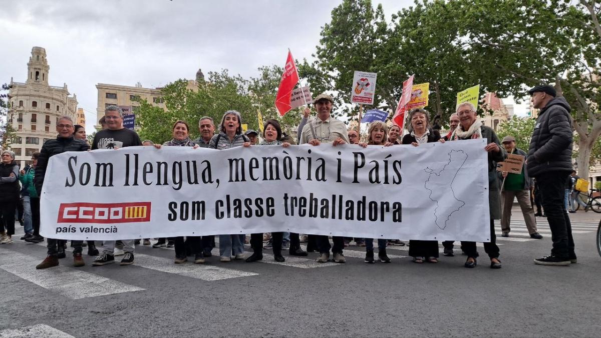 Pancarta prpia de les CCOO PV