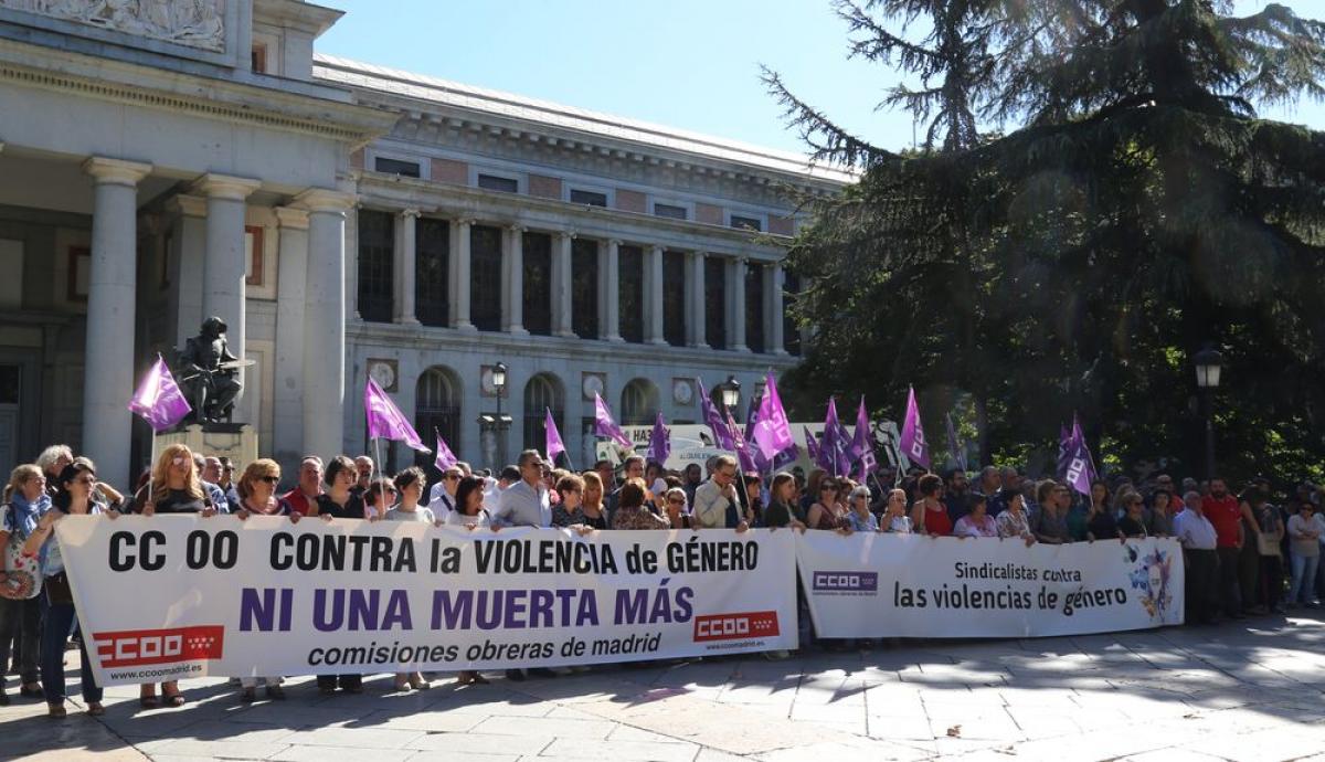 Minuto de silencio contra la violencia de gnero