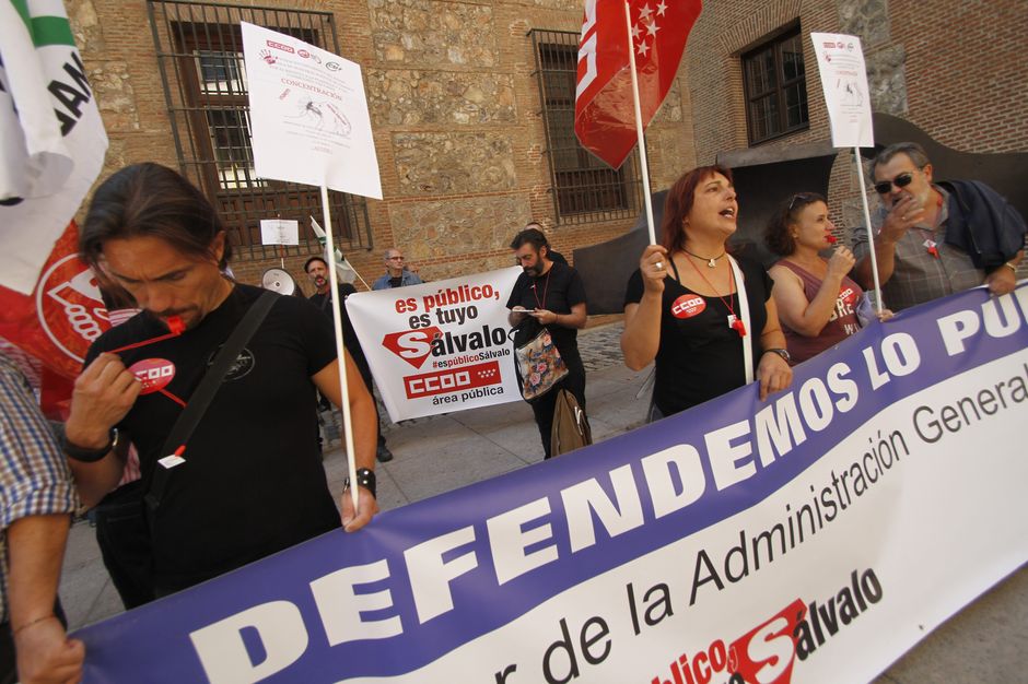 Concentracin en Madrid contra la privatizacin encubierta del INAEM