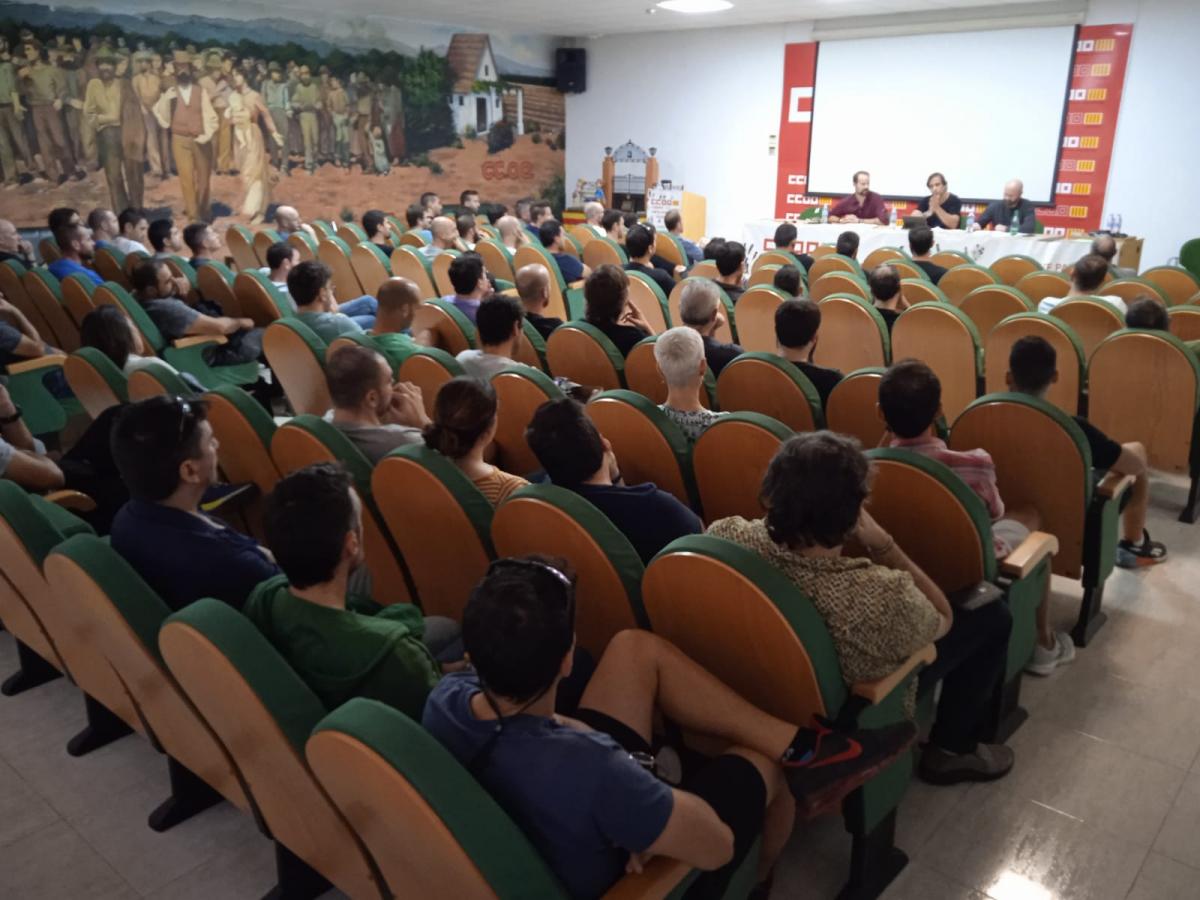 Assemblea de Fertiberia a Sagunt.