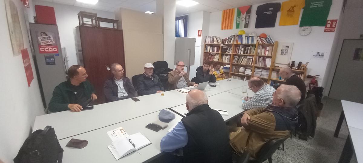 Asamblea realizada en Llria