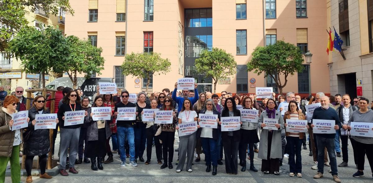 Concentració de condemna de totes les violències cap a les dones