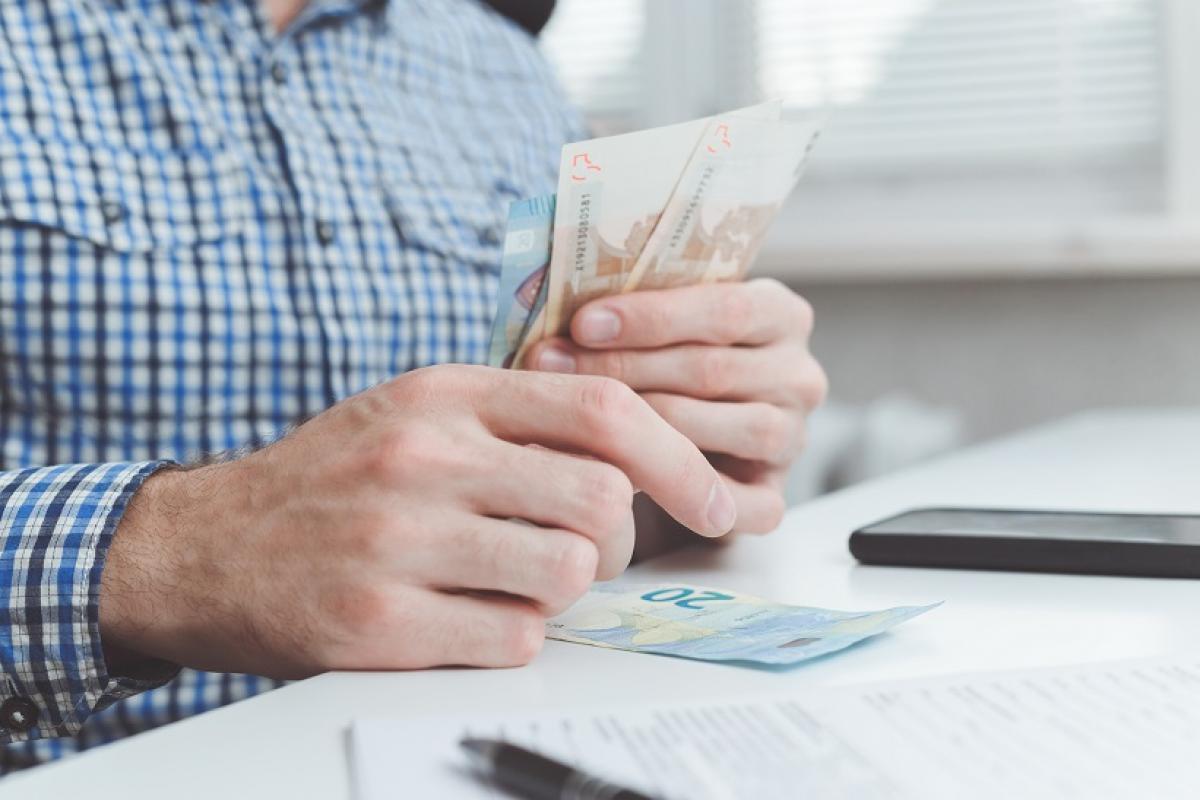 Los atrasos se abonarn en abril y septiembre, aunque las empresas los podrn adelantar