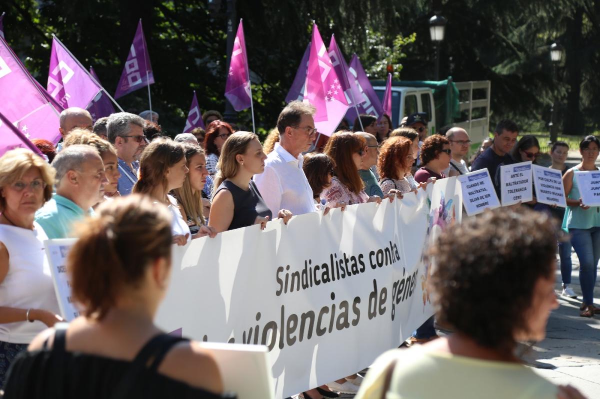 Concentracin contra el asesinato de mujeres